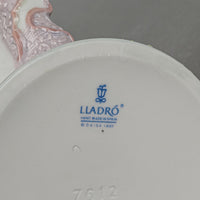 LLADRO Figurine Picture Perfect 7612