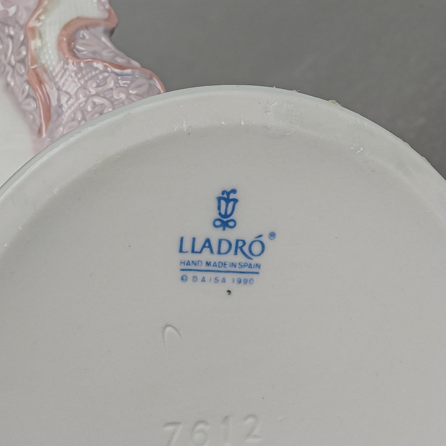 LLADRO Figurine Picture Perfect 7612