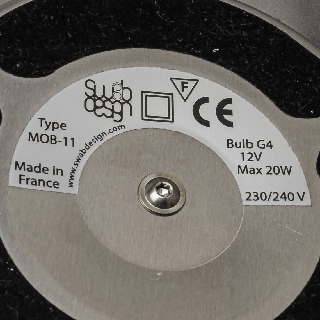 SWABDESIGN Mob Table Lamp Red