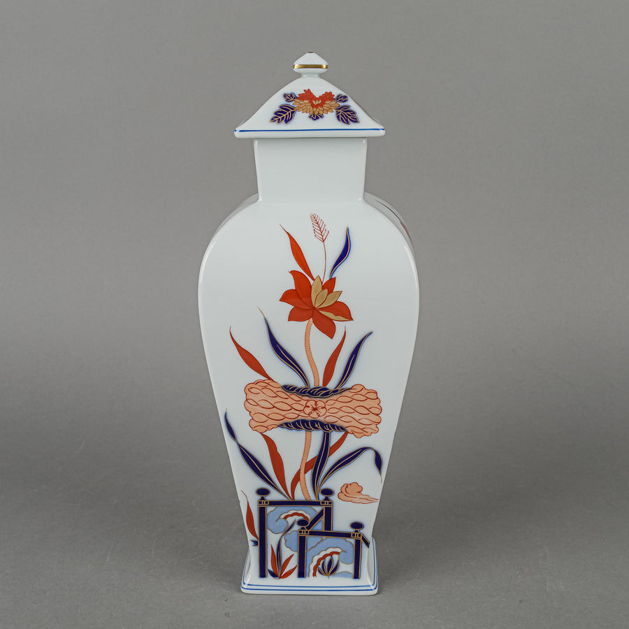 VISTA ALEGRE Imari Pattern Lidded Vase - Hand Decorated