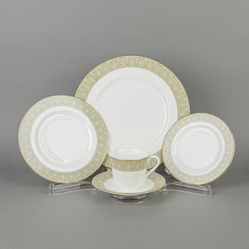 ROYAL DOULTON Sonnet 9 Place Settings Plus Extras