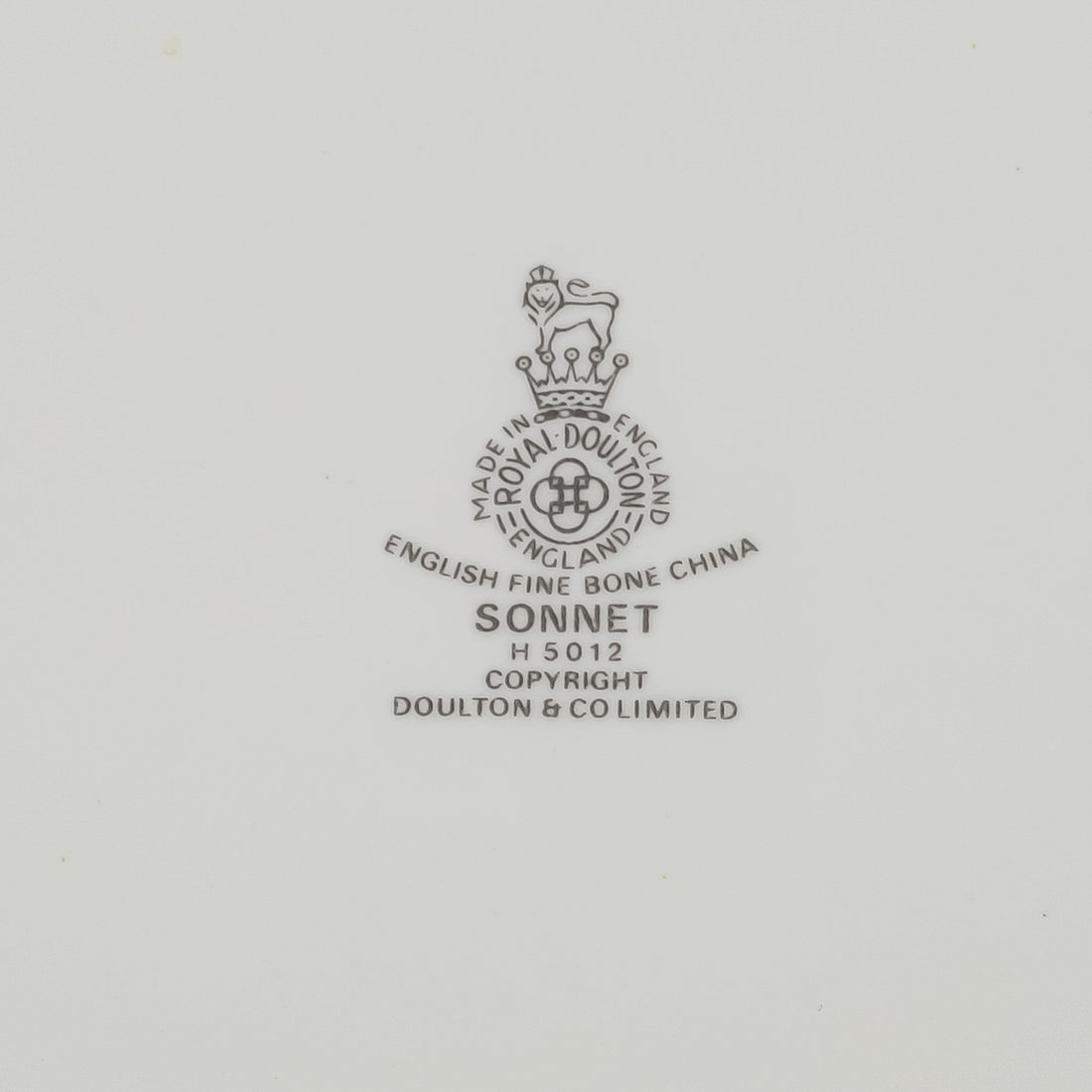 ROYAL DOULTON Sonnet 9 Place Settings Plus Extras