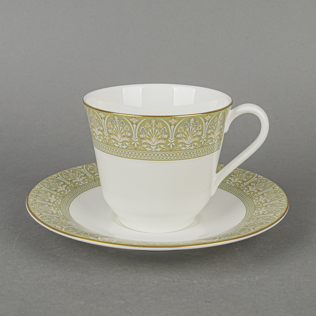 ROYAL DOULTON Sonnet 9 Place Settings Plus Extras