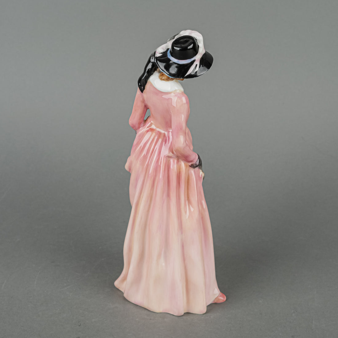 ROYAL DOULTON Figurine Maureen HN 1770