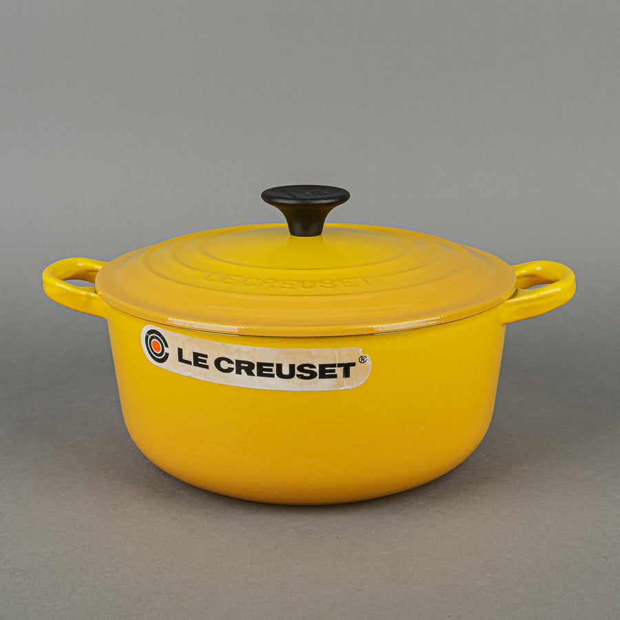 LE CREUSET Enamel Cast Iron Dutch Oven 20cm - Yellow