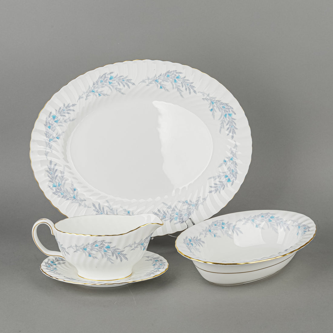 MINTON Belbrachen Serverware 4 Pieces