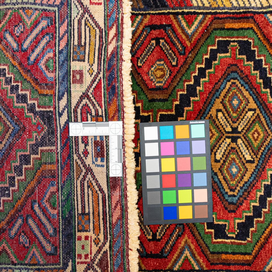 Hand Knotted Wool Isfahan Persian Rug