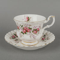 ROYAL ALBERT Lavender Rose 12 Place Settings