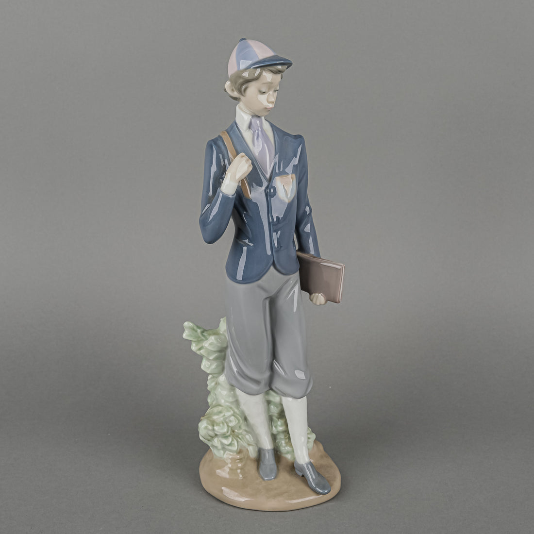 LLADRO Figurine Academy Days
