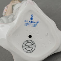 LLADRO Figurine Spring Bouquets 7603