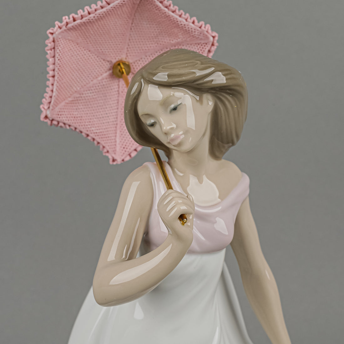 LLADRO Figurine Afternoon Promenade 7636