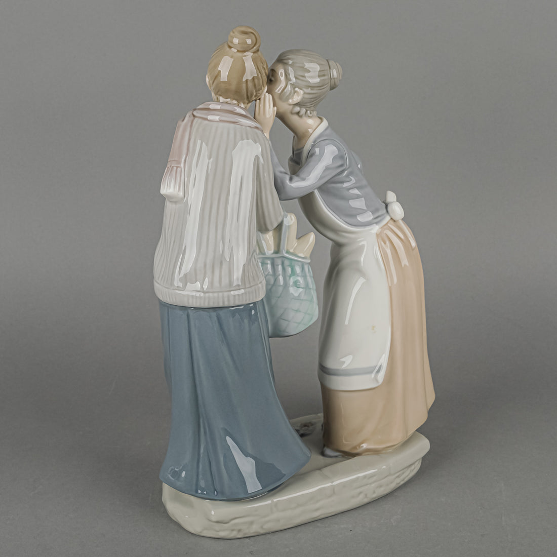 LLADRO Figurine The Gossips 4984