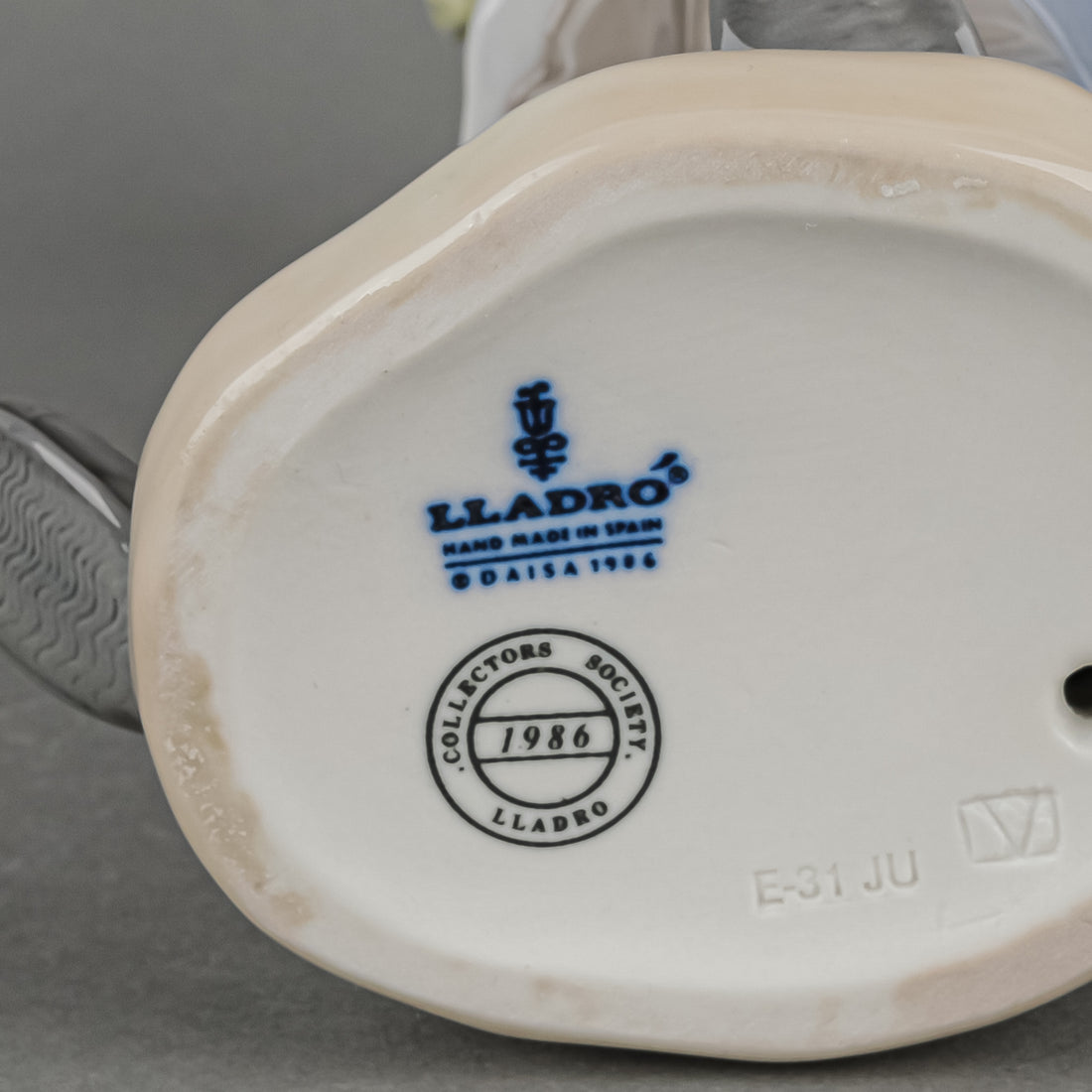 LLADRO Little Traveller 7602