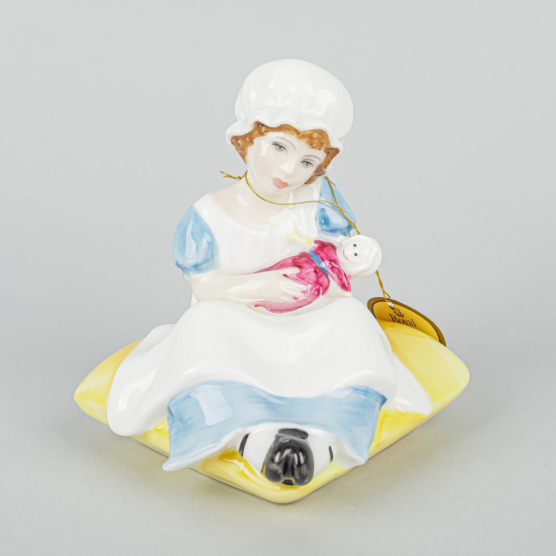 ROYAL DOULTON Figurine Ellen HN 3020 - Kate Greenaway Series