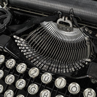 UNDERWOOD Portable 3-Bank Typewriter