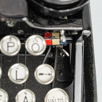 UNDERWOOD Portable 3-Bank Typewriter