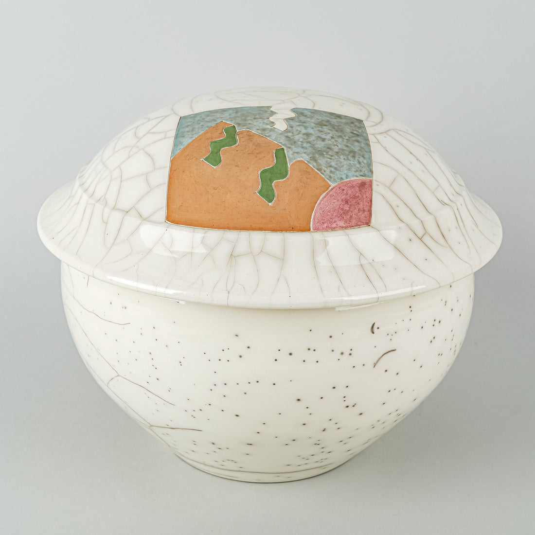 Peter Powning (NB, 1940)        Crackle Glazed Lidded Bowl