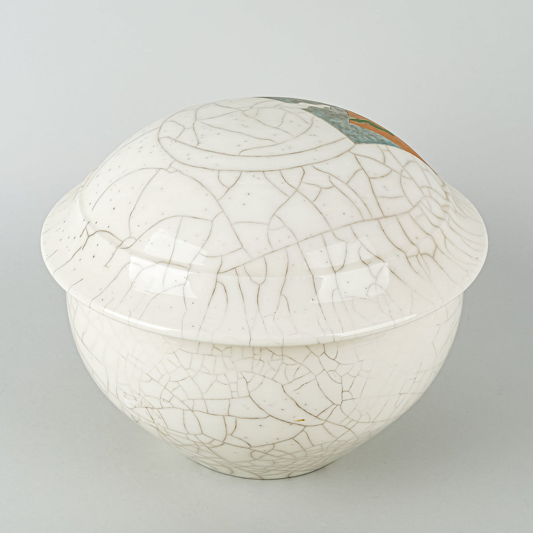 Peter Powning (NB, 1940)        Crackle Glazed Lidded Bowl