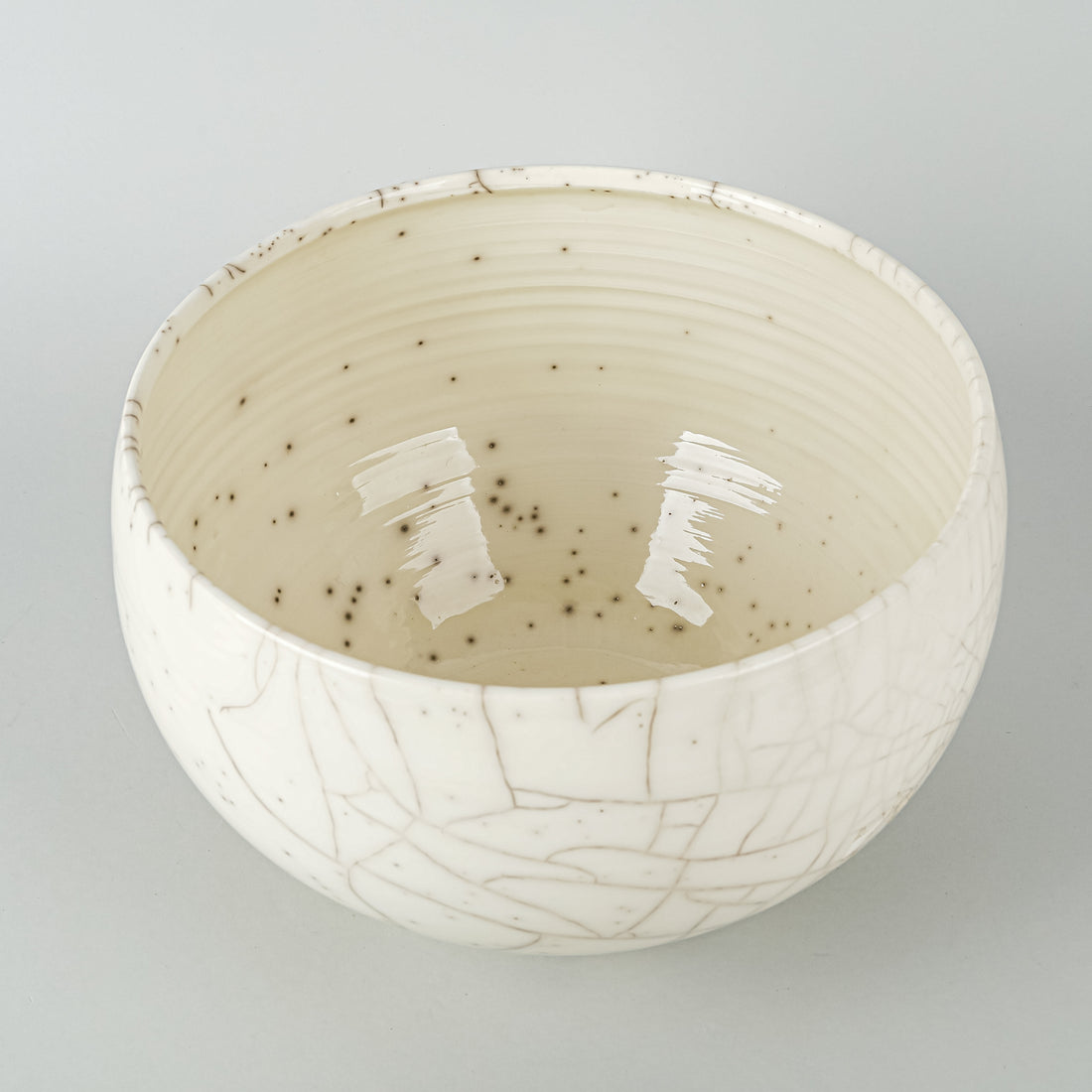 Peter Powning (NB, 1940)        Crackle Glazed Lidded Bowl