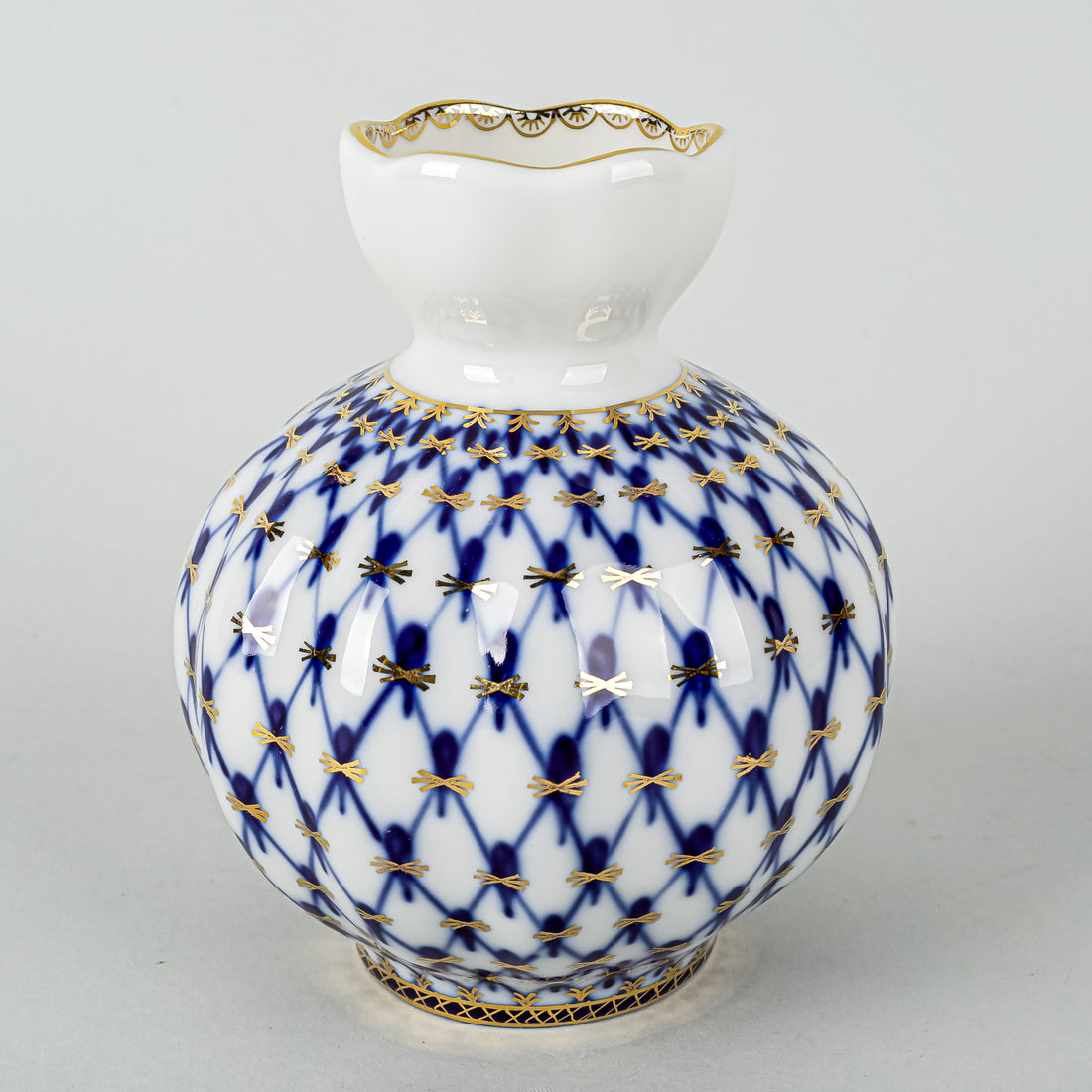LOMONOSOV Cobalt Net Vase