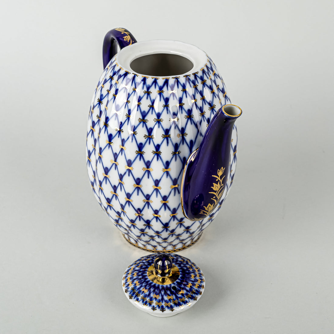 LOMONOSOV Cobalt Net Coffee Pot With Lid