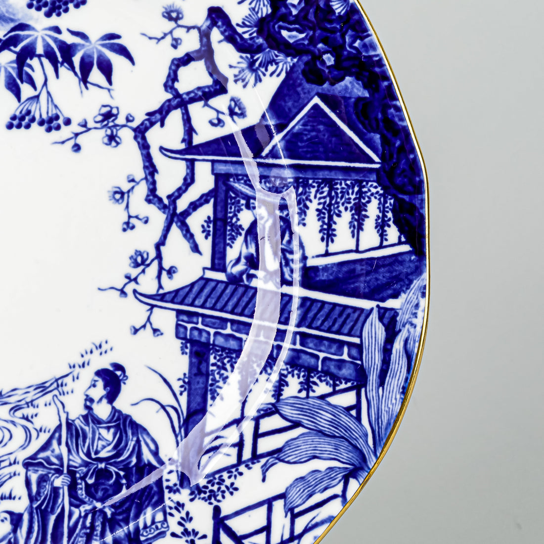 ROYAL CROWN DERBY Mikado Luncheon Plates Set Of 8
