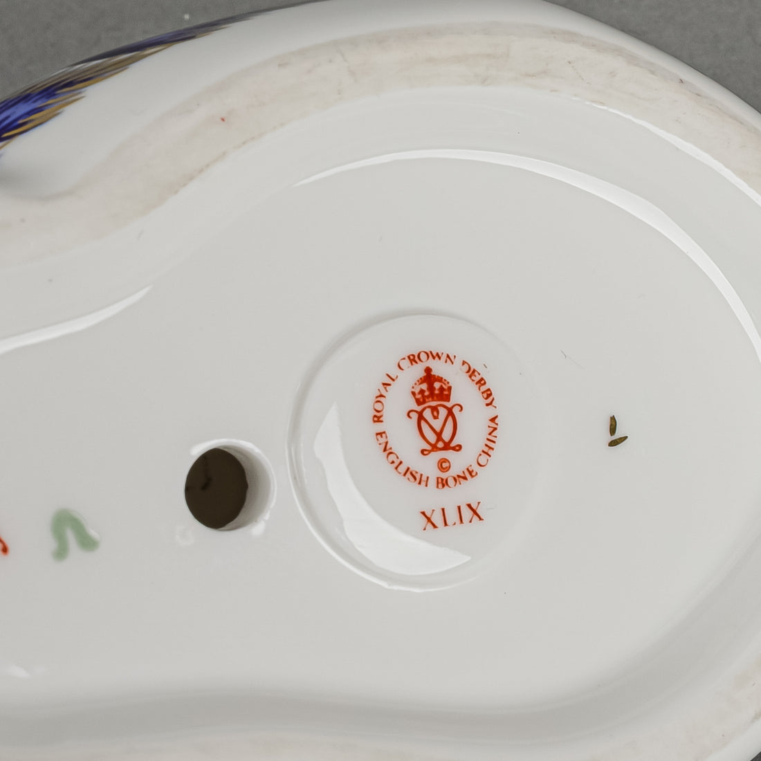 ROYAL CROWN DERBY Paperweight Arctic Fox