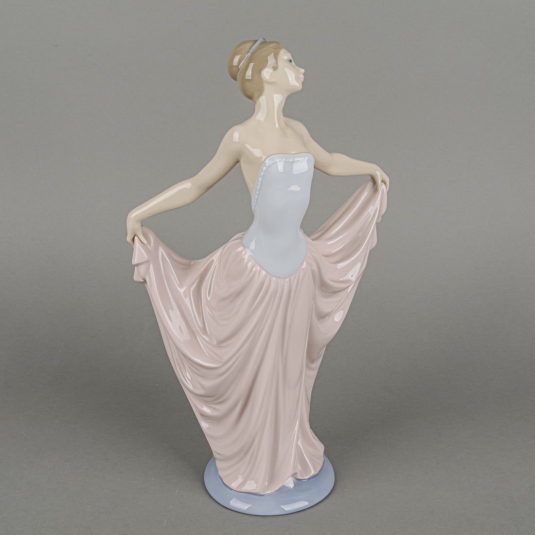 LLADRO Figurine Dancer 5050