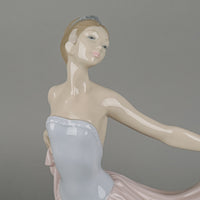 LLADRO Figurine Dancer 5050