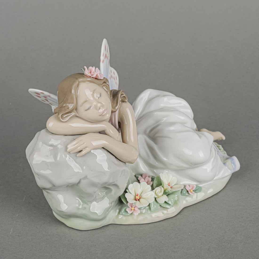 LLADRO Figurine Princess Of The Fairies 7694  Privilege