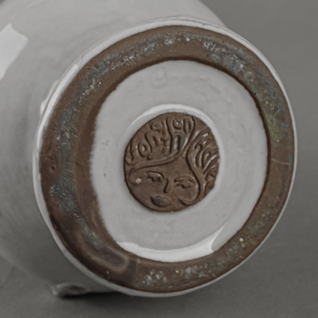 JONATHAN ADLER Utopia Face Totem Vase