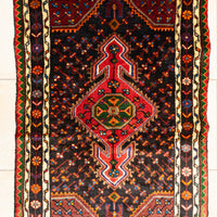 Hand Knotted Wool Isfahan Persian Rug            37"x68"