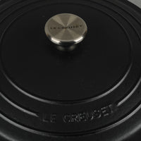 LE CREUSET Signature Cast Iron Round Covered Dutch Oven