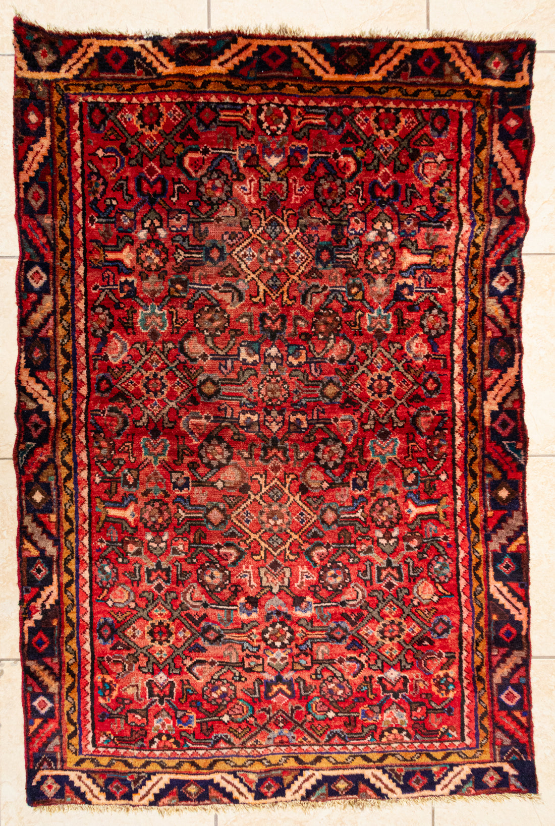 Hand Knotted Wool Heriz Persian Rug
