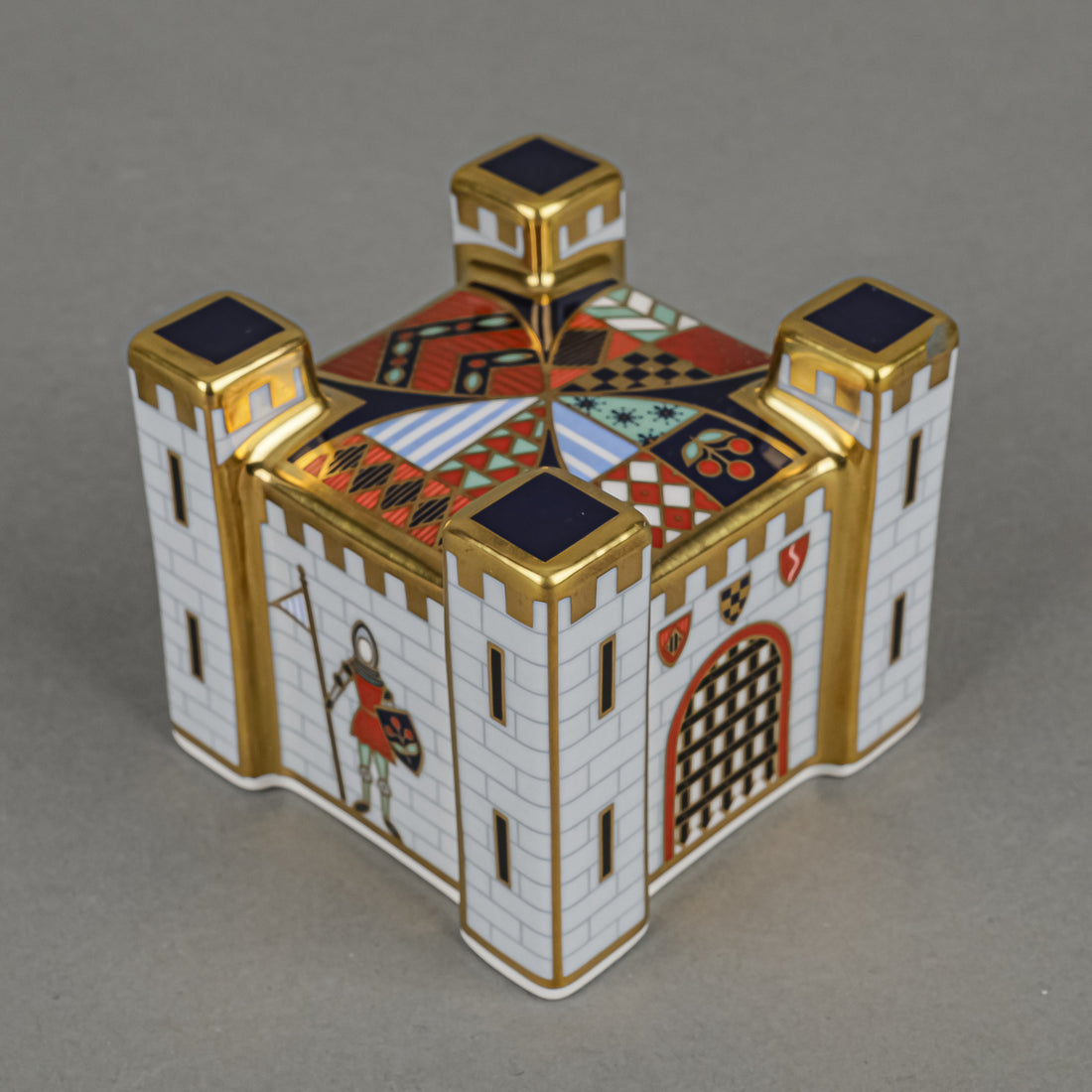 ROYAL CROWN DERBY Figurine Treasures of Childhood - Mini Fort