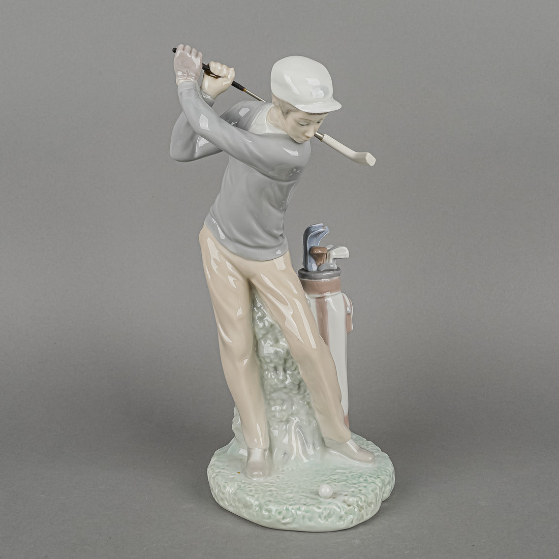 LLADRO Figurine Golfer 4824