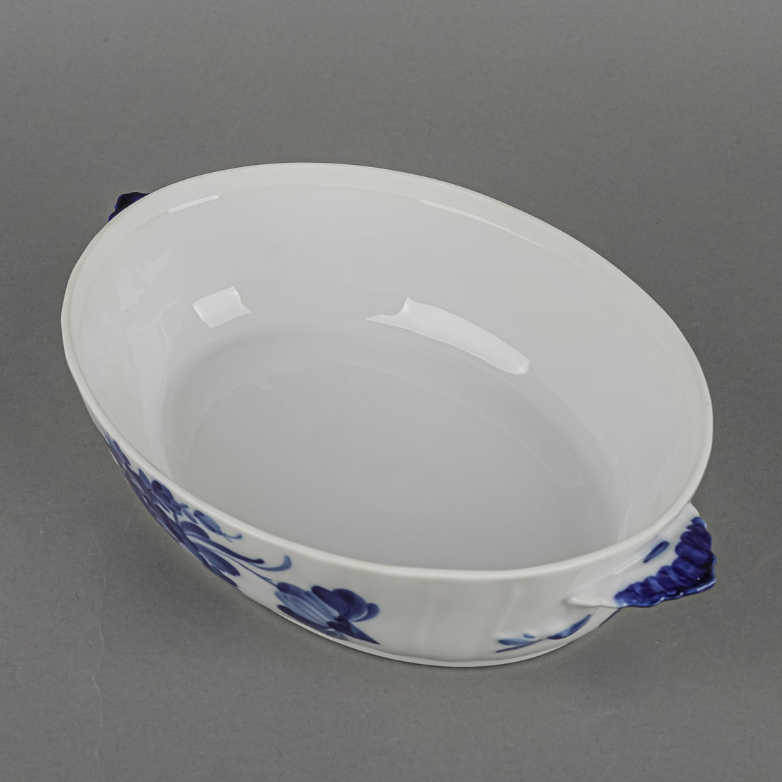 ROYAL COPENHAGEN Blue Flower Braided Oval Covered Dish 10/1702
