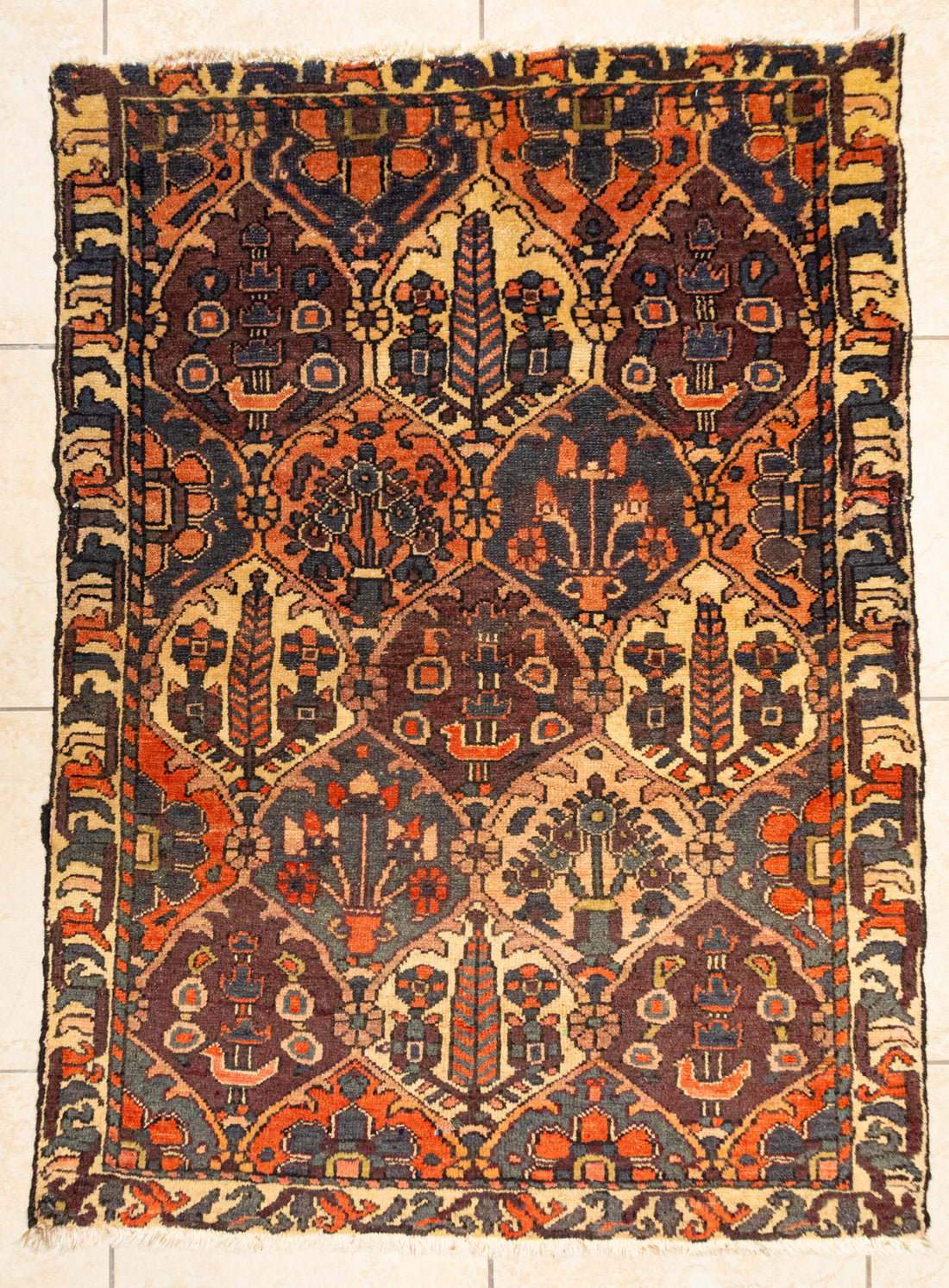 Hand Knotted Wool Bakhtiari Persian Rug