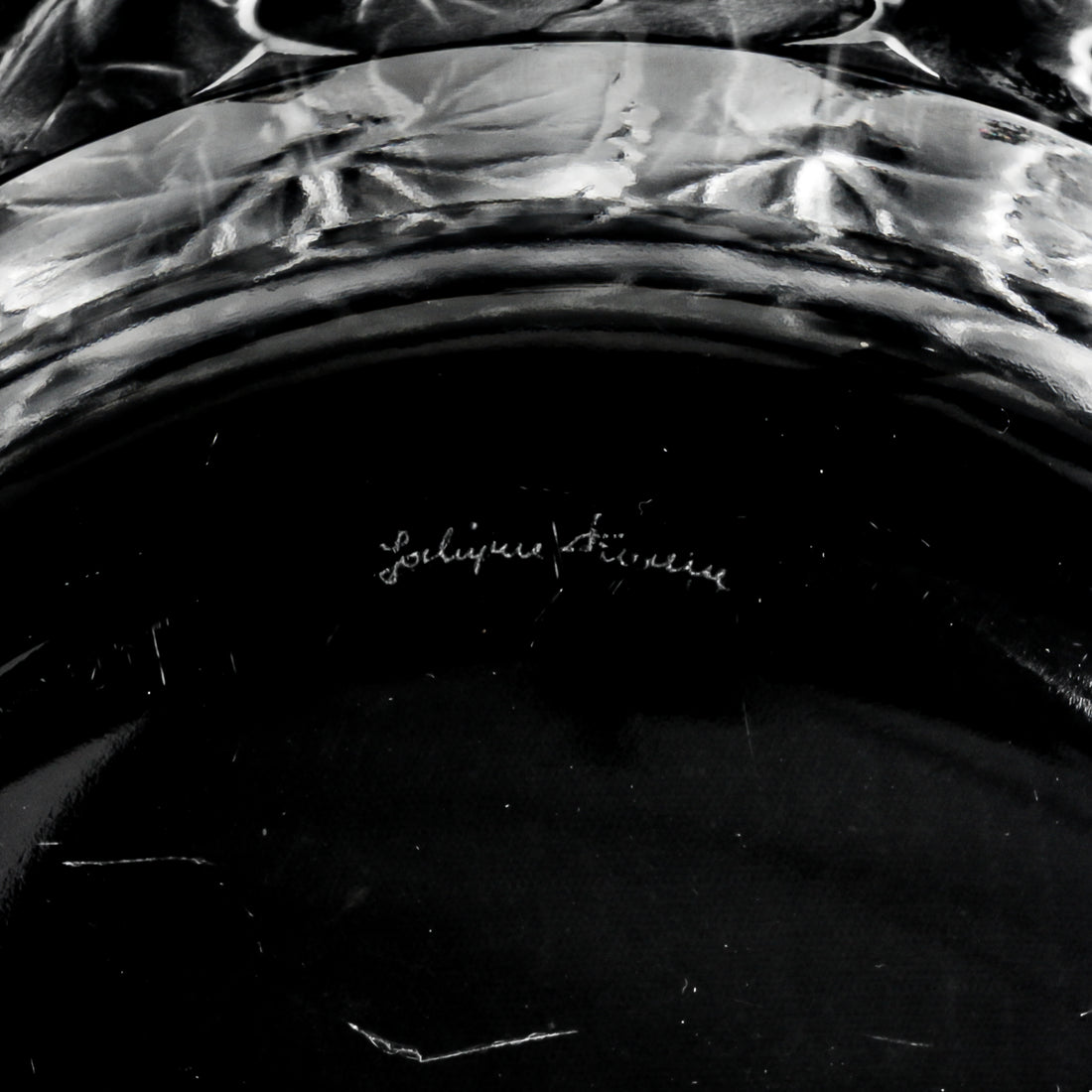 LALIQUE Honfleur/Geranium Bowl