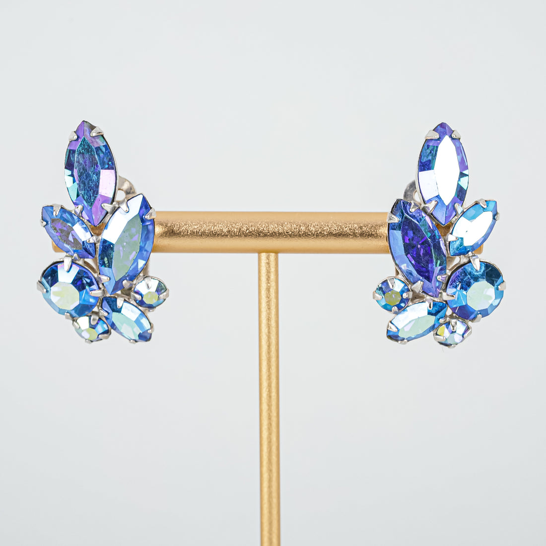SHERMAN Silver Tone Blue Peacock AB Cluster Clipons Earrings