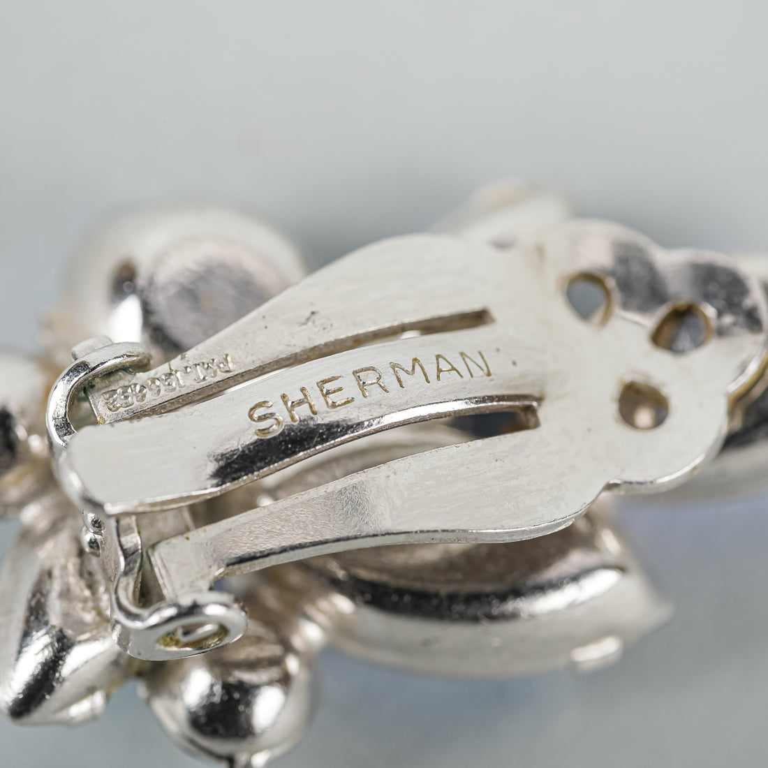 SHERMAN Silver Tone Blue Peacock AB Cluster Clipons Earrings