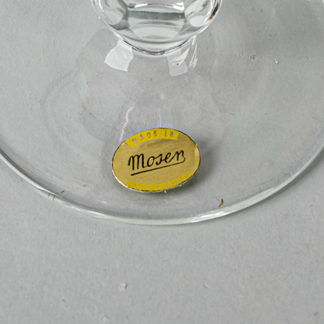 MOSER Whisky Birds Of The Wild Wine Glass - Cranberry