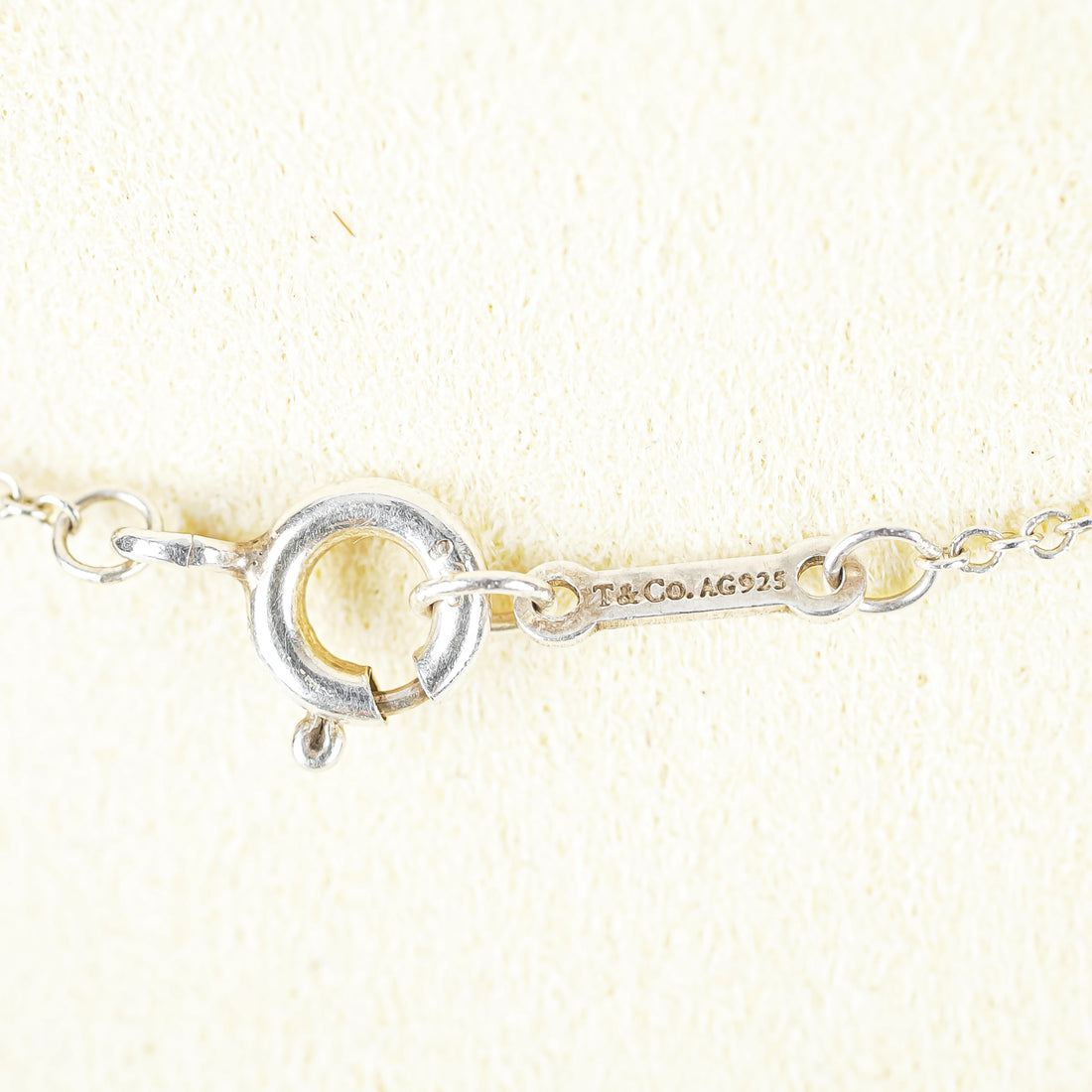 TIFFANY & CO Paloma Picasso Sterling Silver Loving Heart Pendant Necklace