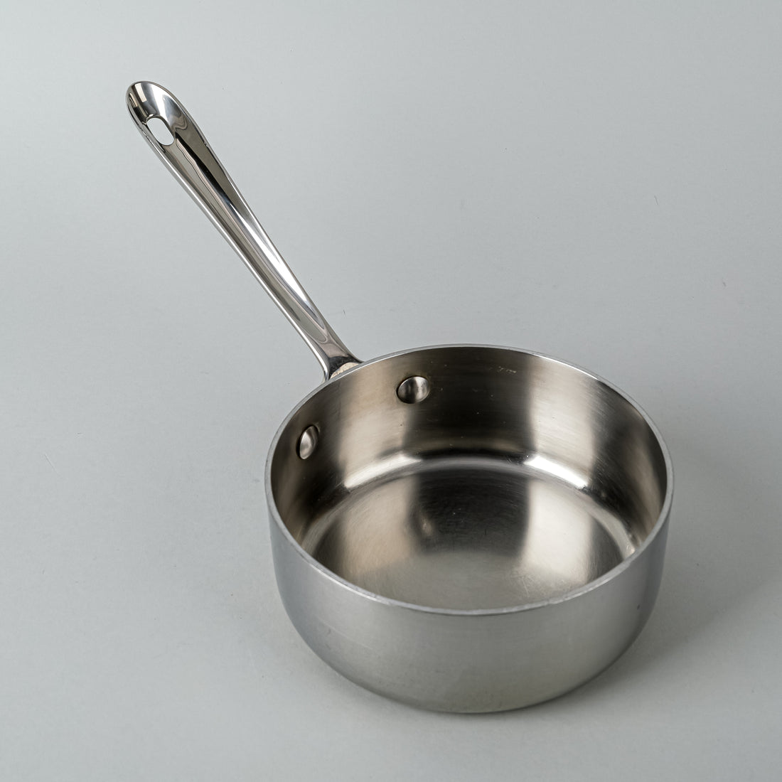 ALL CLAD D3 Stainless Steel Lidded Sauce Pan