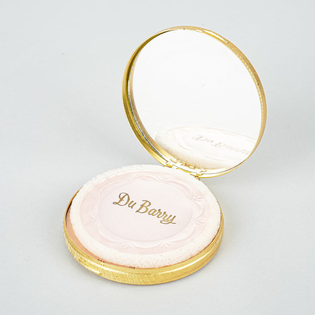 DU BERRY Compressed Powder Compact
