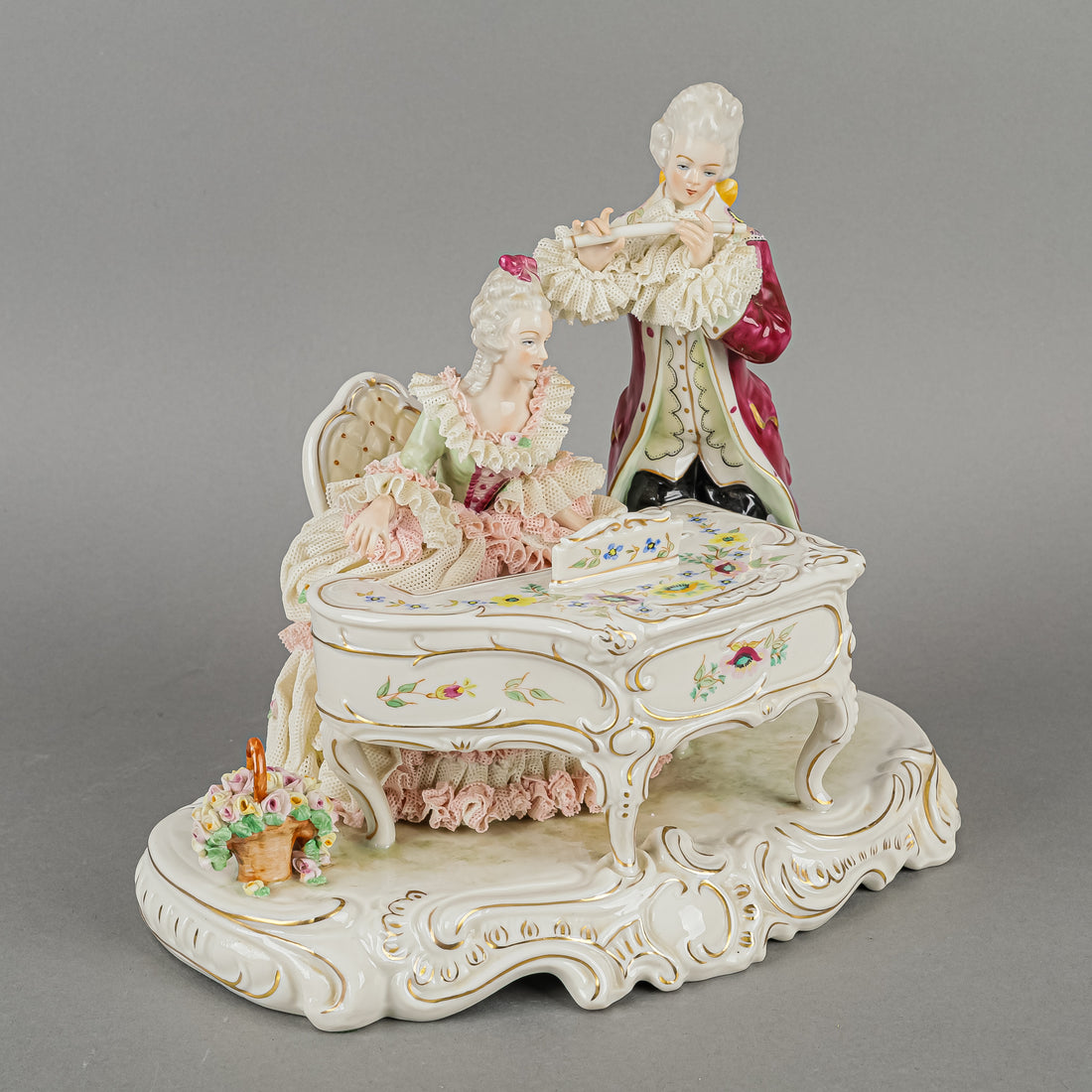 IRISH DRESDEN Filigree Figurine Magic Flue