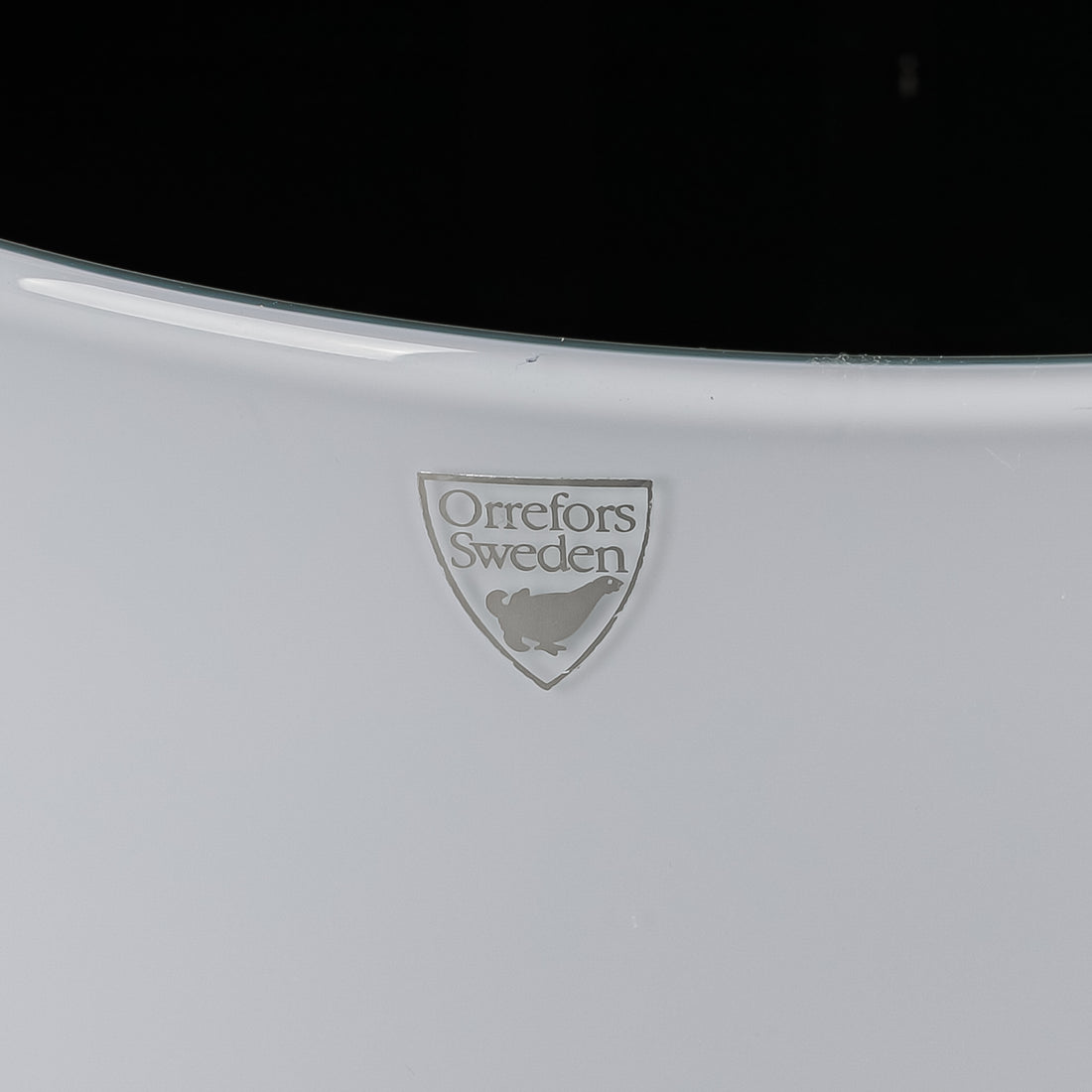 ORREFORS Lena Bergstrom PASTILLO Bowl White/Black