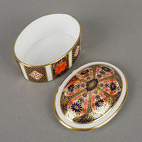 ROYAL CROWN DERBY Old Imari 1128 Oval Covered Box