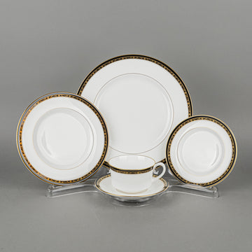 ROYAL WORCESTER Odette 8 Place Settings