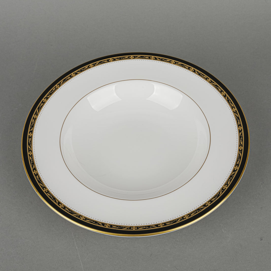 ROYAL WORCESTER Odette Soup Plates Set of 8